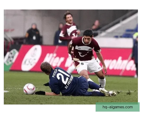 基尔战平普鲁士明斯特 双方互交白卷未能分出胜负